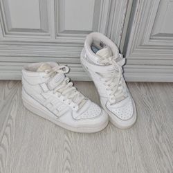 Adidas women's Shoes Size 6