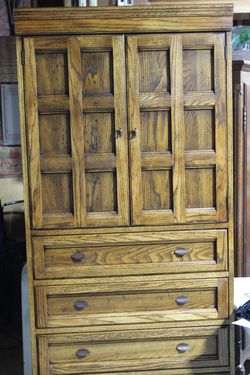 Armoire - Mid-Century - $95