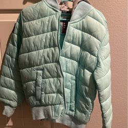 In Great Condition. Girls Justice Hoodie Jacket. BEST Offer