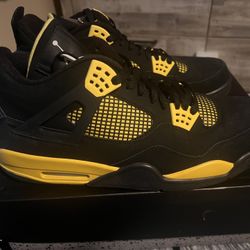 Air Jordan 4 Retro Size 14