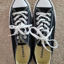 Converse Chuck Taylor All Star Low Top Black Women's  Sneakers Size 8.5