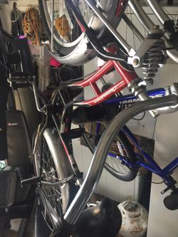 Cruiser deluxe bicycle