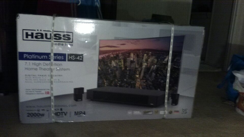 Used but like new Hauss media labs home theater system 7.1 high definition platinum series HS-42
