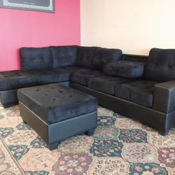BRAND NEW SECTIONAL SOFA WITH STORAGE OTTOMAN 