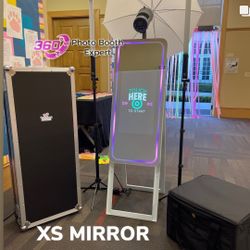 Mirror Booth
