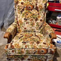 Vintage 70s Floral Rocking Chair