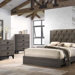 Six piece queen bedroom set