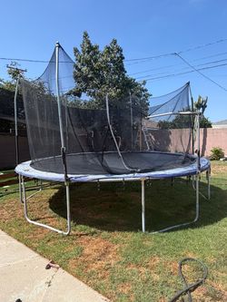 Skywalker trampoline