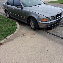 1999 BMW 528i