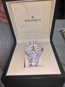 Diamond Moissanite bussdown watch