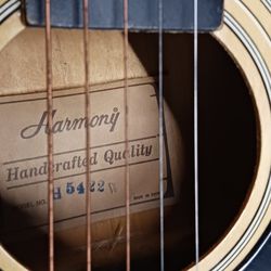 Harmony H5422W W/ Hard Case