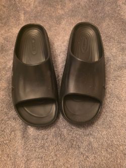 Nike Rejuvenate Slides – Men’s Size 14 – Black on Black