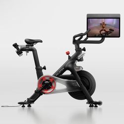 Peleton Bike