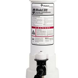 Pentair R171096 Rainbow 320 Automatic in-Line Chlorine/Bromine Feeder for Pool and Spa