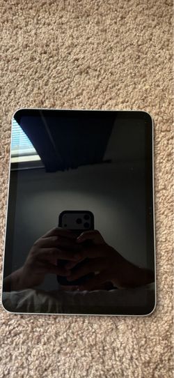 Apple iPad  air (5th gen 128 GB)