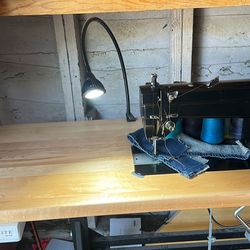 Sewing Machine For Leather And Belts