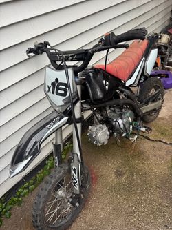 Dirt bike motorcycle