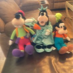 Disney Dolls (Goofy )