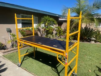 Mobile scaffold