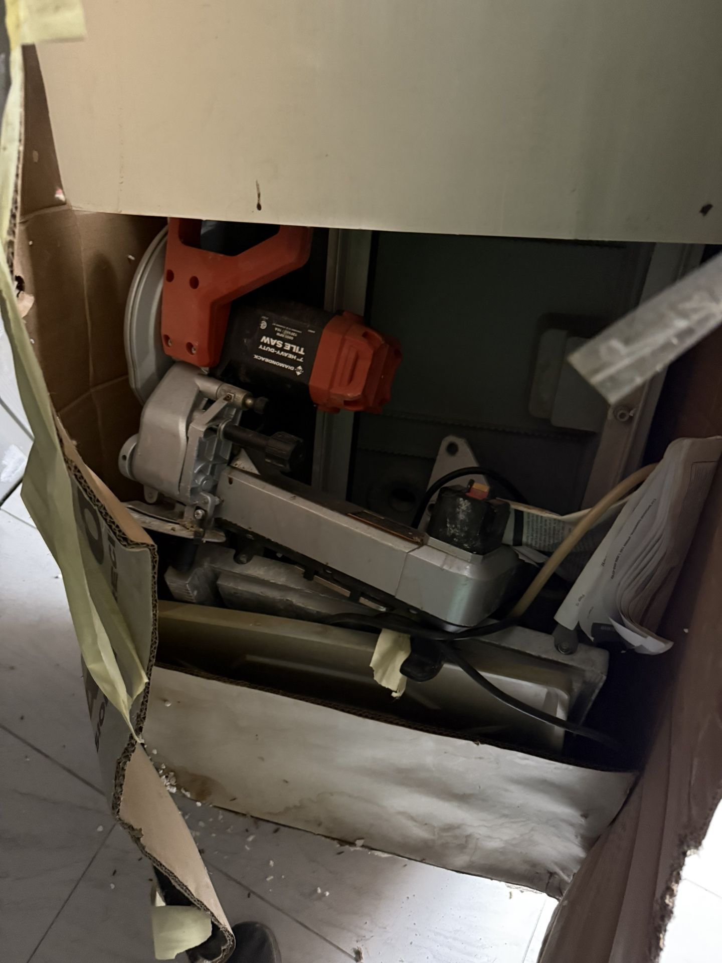 Tile Saw