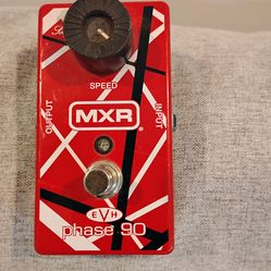 MXR electric guitar pedal