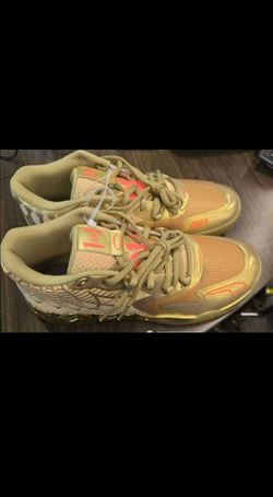 Puma Golden Child Size 11