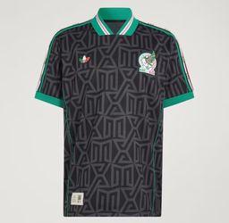 Mexico Black jersey someone somewhere