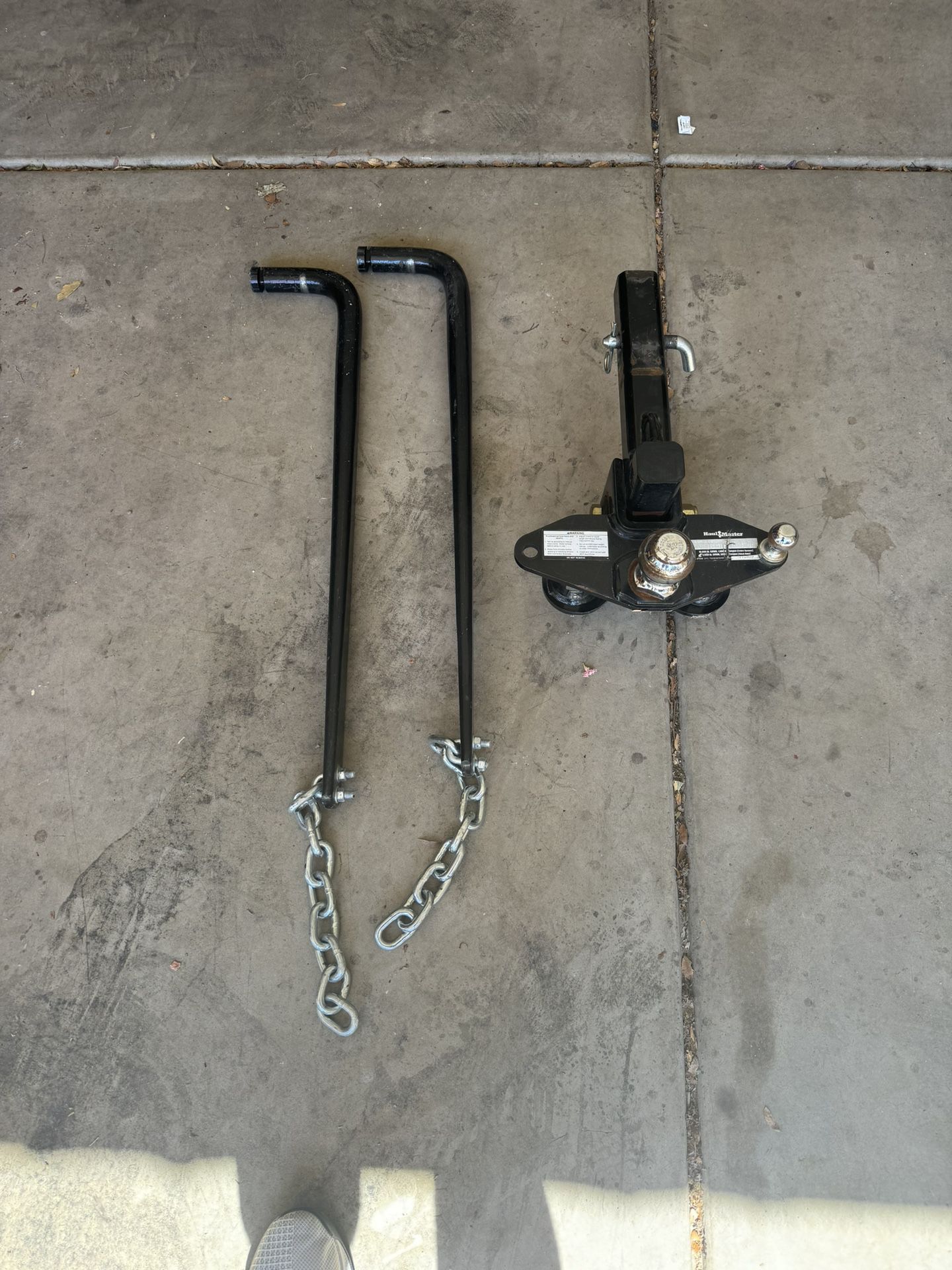 Haul Master Weight Distribution Hitch