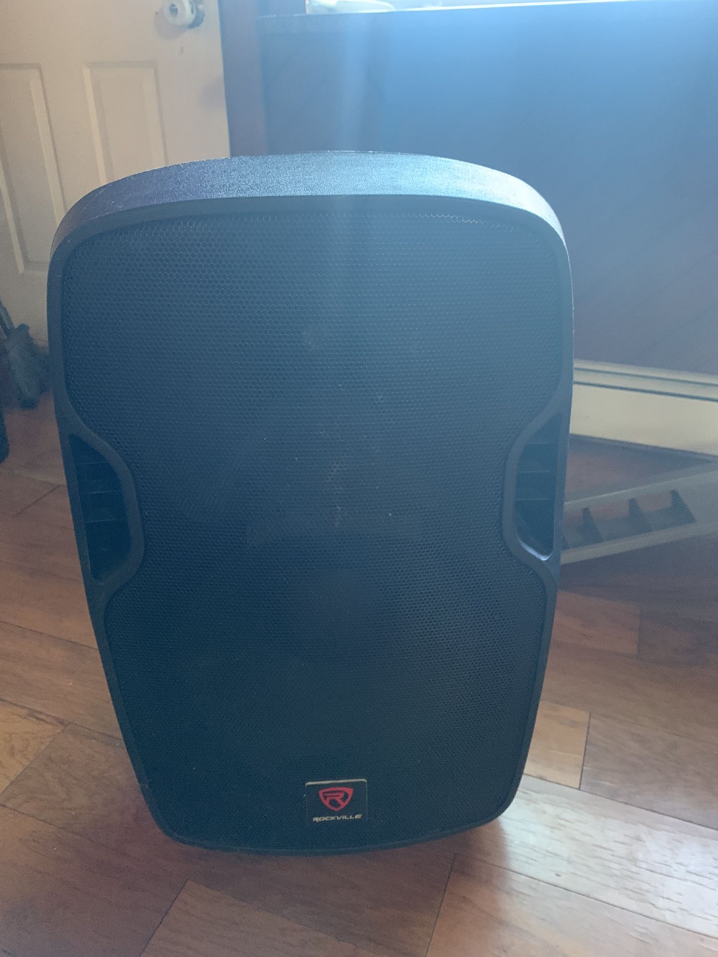 Rockville Speaker 