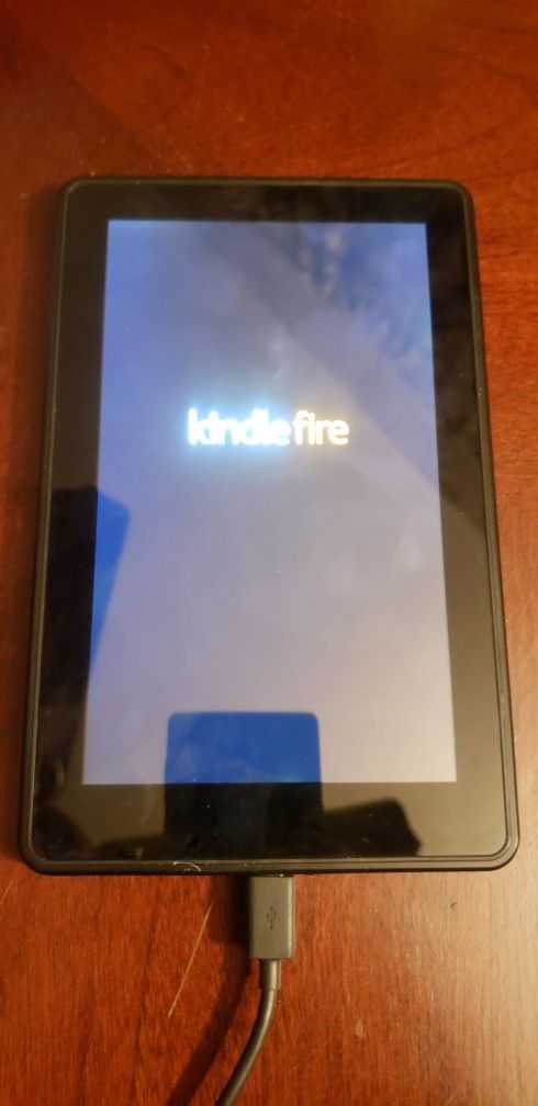 AMAZON KINDLE FIRE TABLET 7" Used