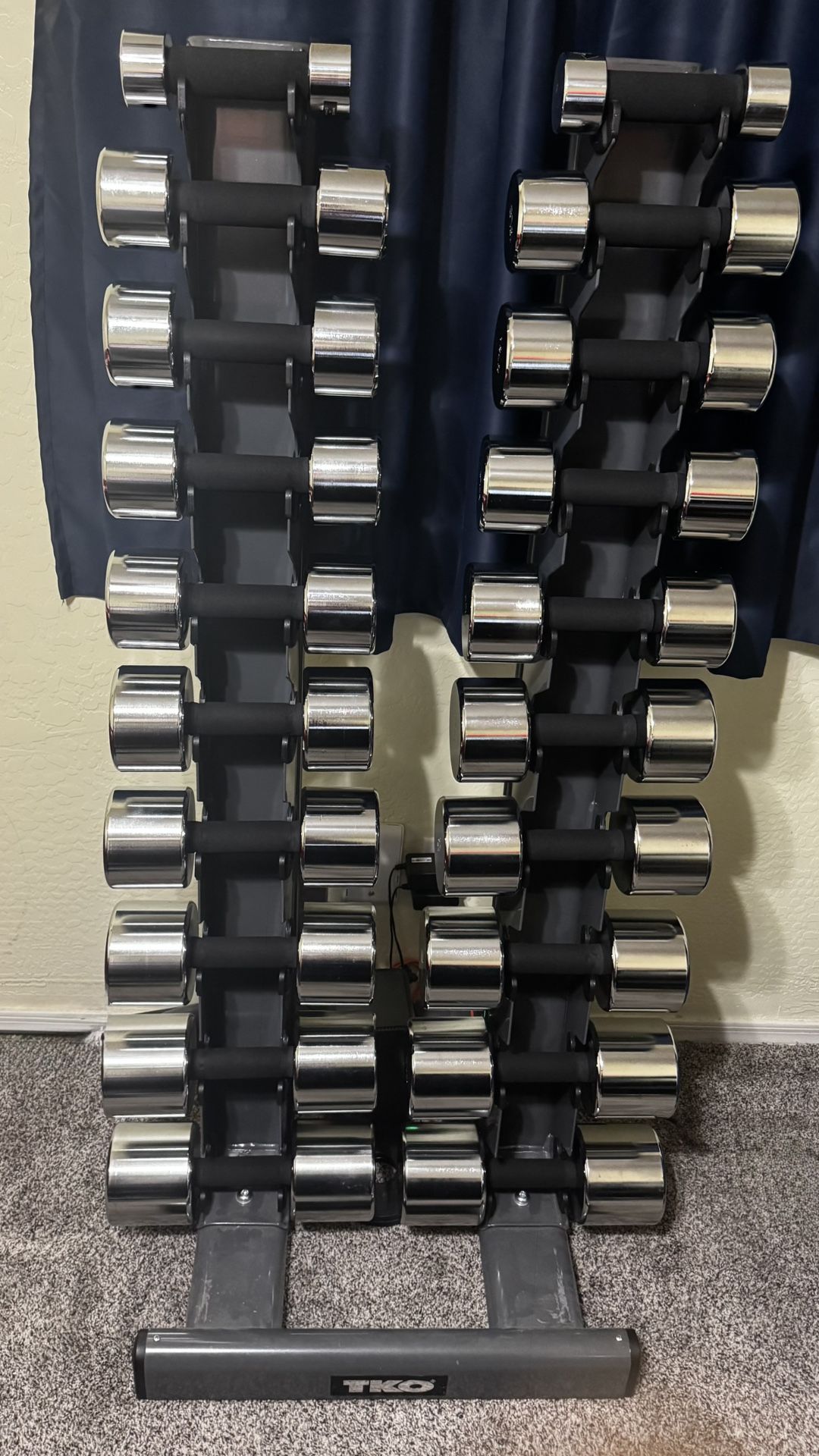 Ader Chrome Dumbbells with Black Padded Grips: 5-50lbs.