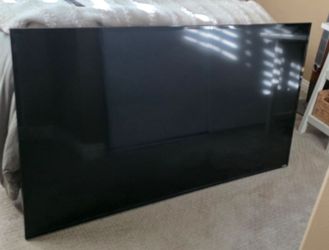 65" Vizio E65E1 TV