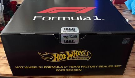 Hot Wheels Premium Formula 1 Team Factory-Sealed Set 2025