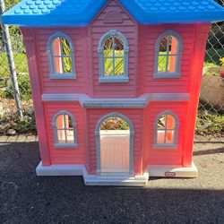 Vintage Little Tikes My Size Dollhouse