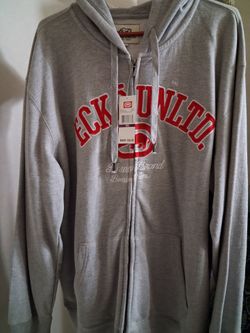 Ecko sweater