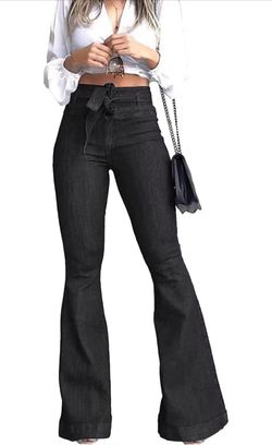 Bell Bottom / Flare Leg Jeans Size 6