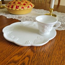 VTG Indiana Colony Milk Glass White Harvest Grape Snack Tray and Cup - Set Of 12