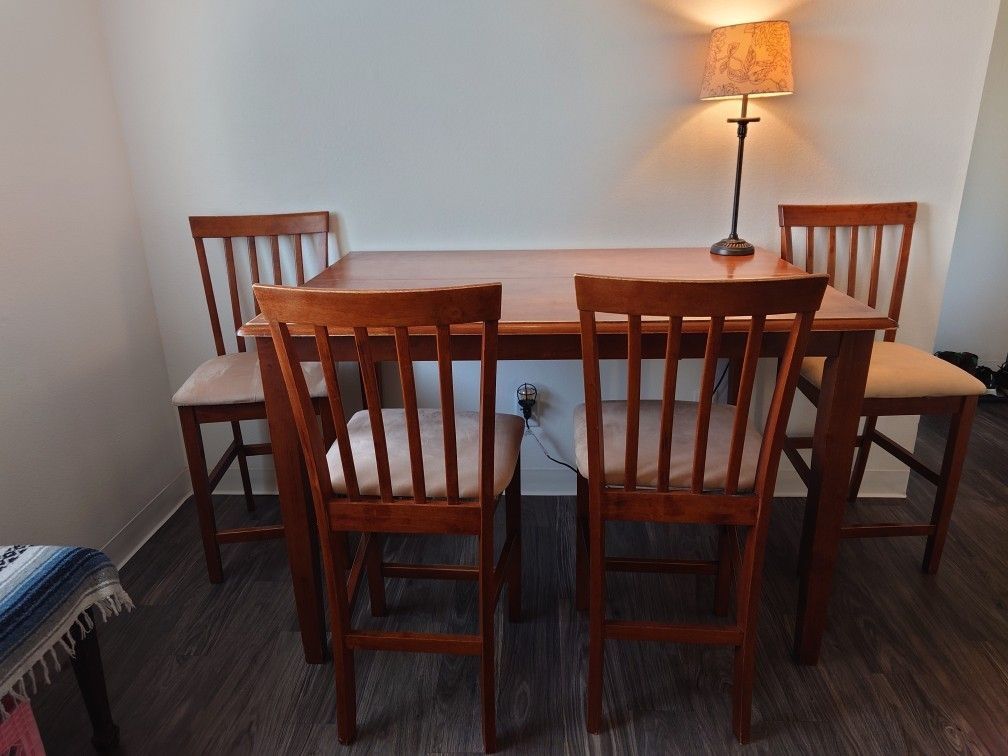 Dining Table Set