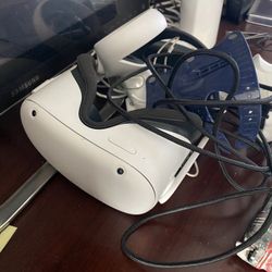 Oculus Meta Quest 2 