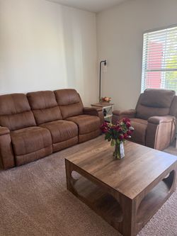 π€ Brown 3-Seater Reclining Sofa β Pet Friendly!