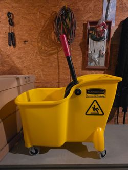 Tandem Bucket (LAKE Elsinore)