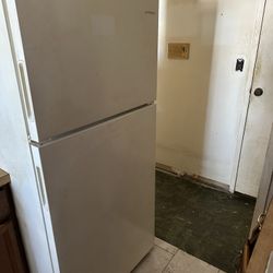 Refrigerator Amana 