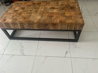 Living room wooden table set make an offer