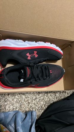 UA Charged Assert 9 Marble shoes size 10.5 Men’s