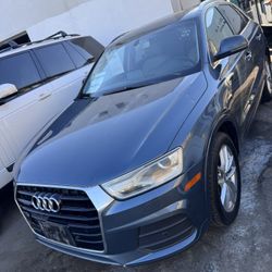2016 Audi Q3