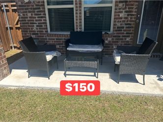 In-stock patio furniture (we finance with zero interest and deliver )