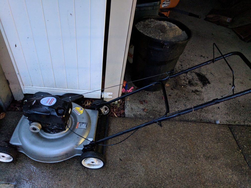 Gas lawn mower, Craftsman 550