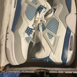 Jordan 4