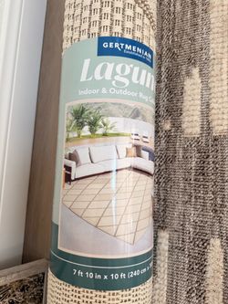 Title: Gertmenian Indoor/Outdoor Rug – 7’10” x 10’