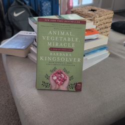 Book: Animal Vegetable Miracle 